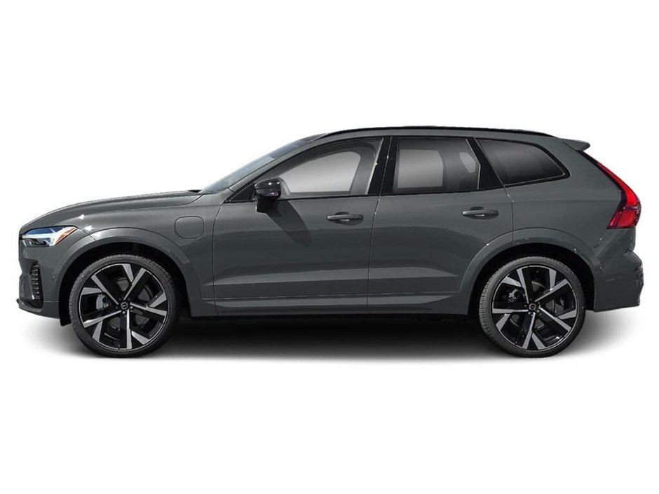 2026 Volvo XC60 Plug-in hybrid Ultra Black Edition-1