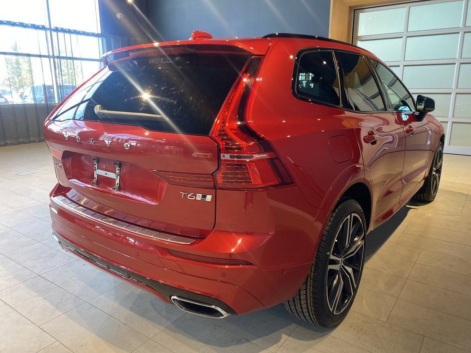 2020 Volvo XC60 T6 AWD R-Design-4