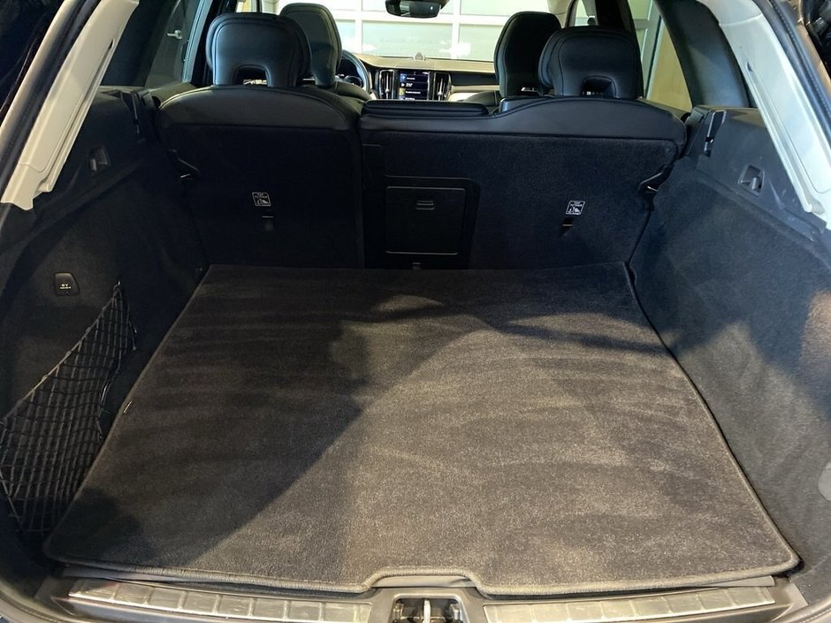 2021 Volvo XC60 T8 eAWD Inscription-20