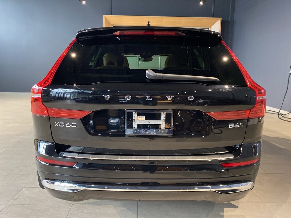 2022 Volvo XC60 B6 AWD Inscription-3
