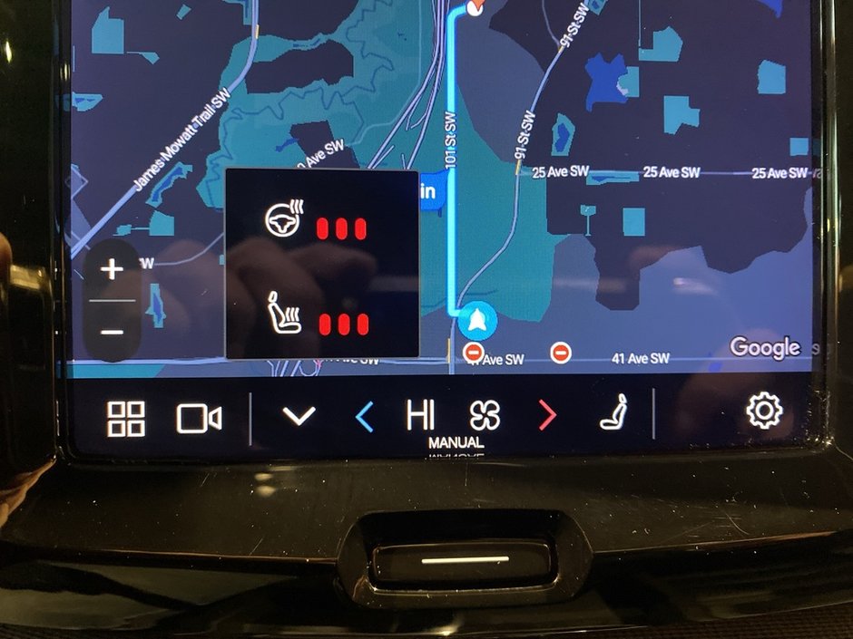 2022 Volvo XC60 T8 eAWD Polestar Engineered Extended Range-14