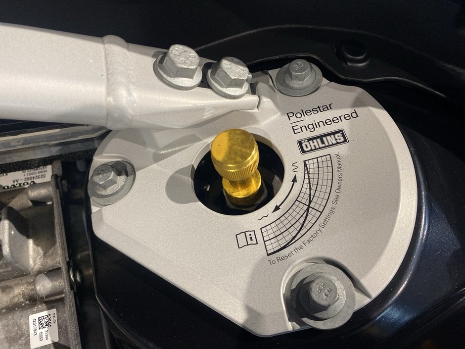 2022 Volvo XC60 T8 eAWD Polestar Engineered Extended Range-26