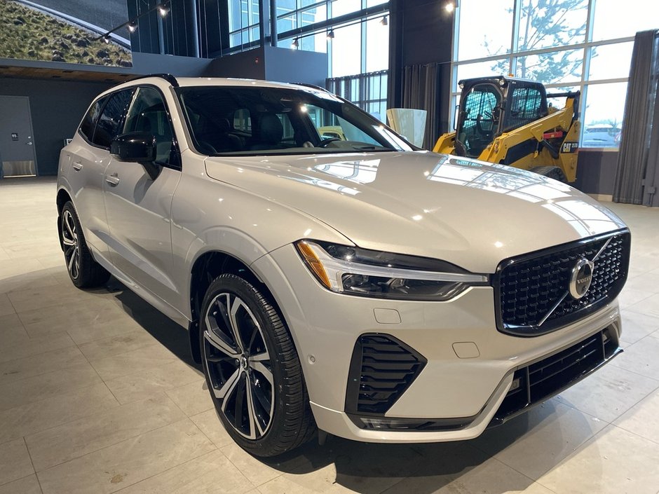 2022 Volvo XC60 B6 AWD R-Design-6