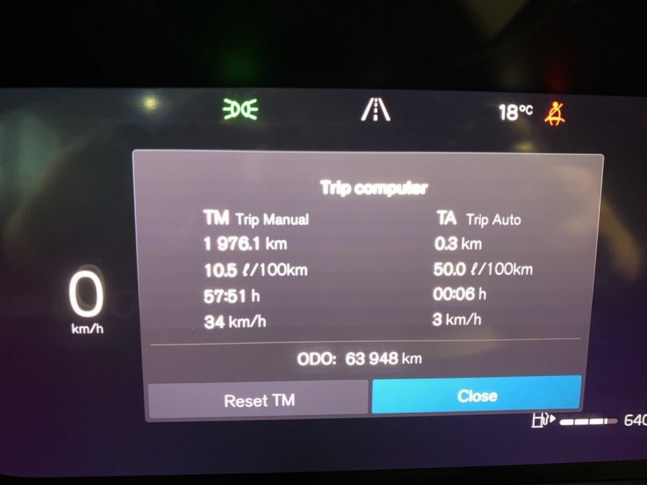 2022 Volvo XC60 B6 AWD R-Design-17