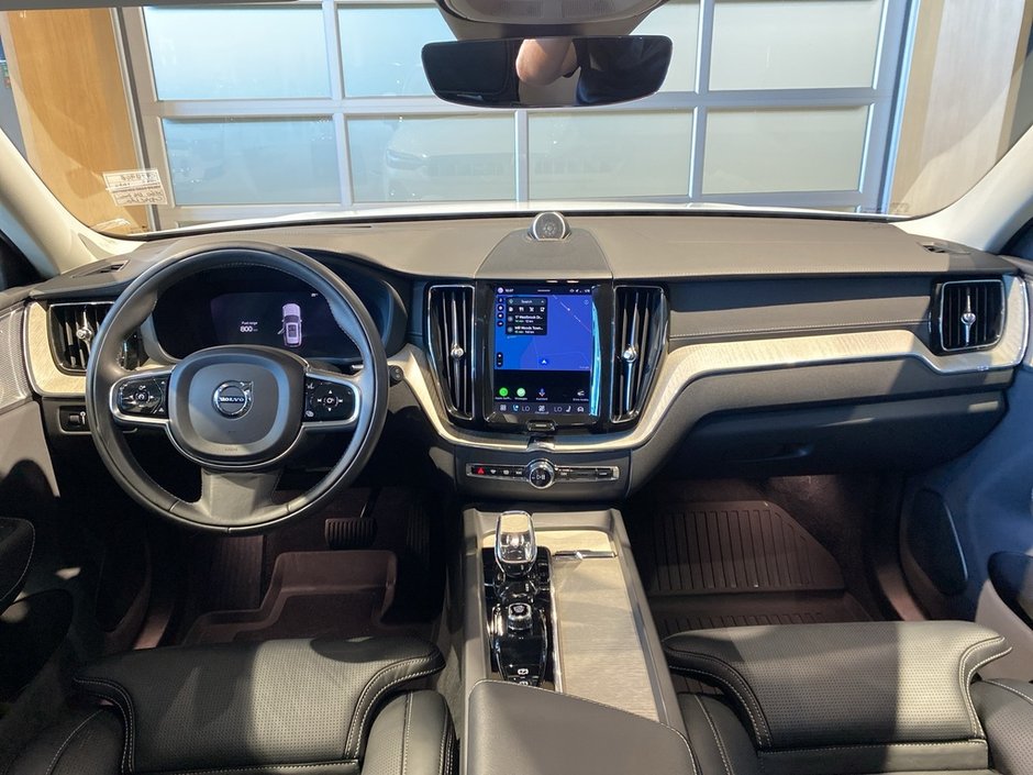 2022 Volvo XC60 B6 AWD Inscription-10