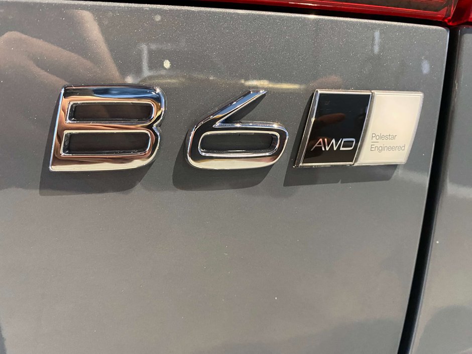 2022 Volvo XC60 B6 AWD Inscription-26