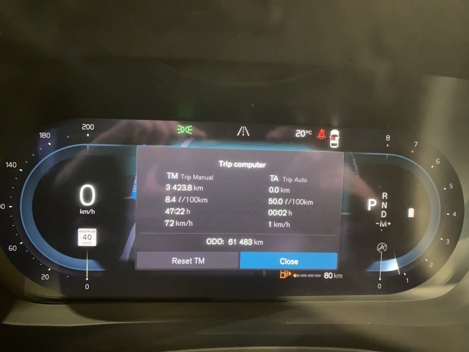 2023 Volvo XC60 B6 AWD Plus - Dark-15