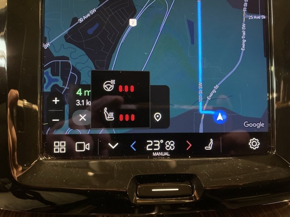 2023 Volvo XC60 B6 AWD Plus - Dark-14