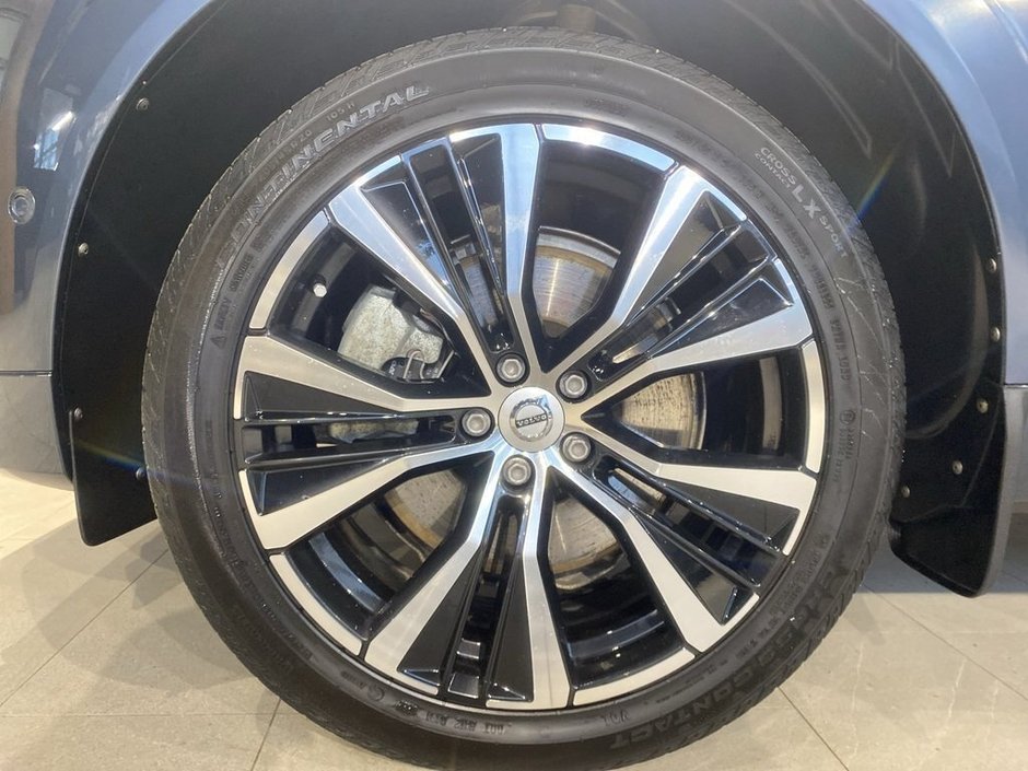 2023 Volvo XC60 B6 AWD Plus - Dark-8