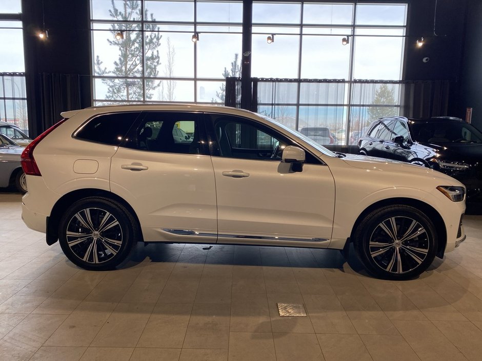 2023 Volvo XC60 B6 AWD Ultimate - Bright-5