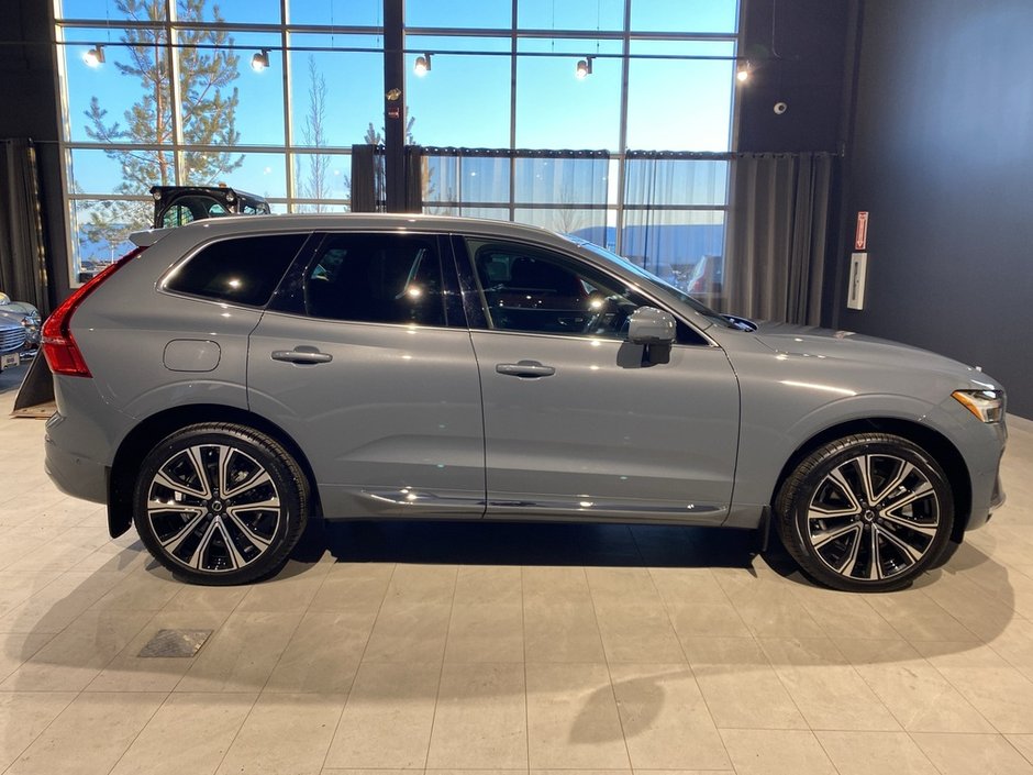 2023 Volvo XC60 B6 AWD Ultimate - Bright-5