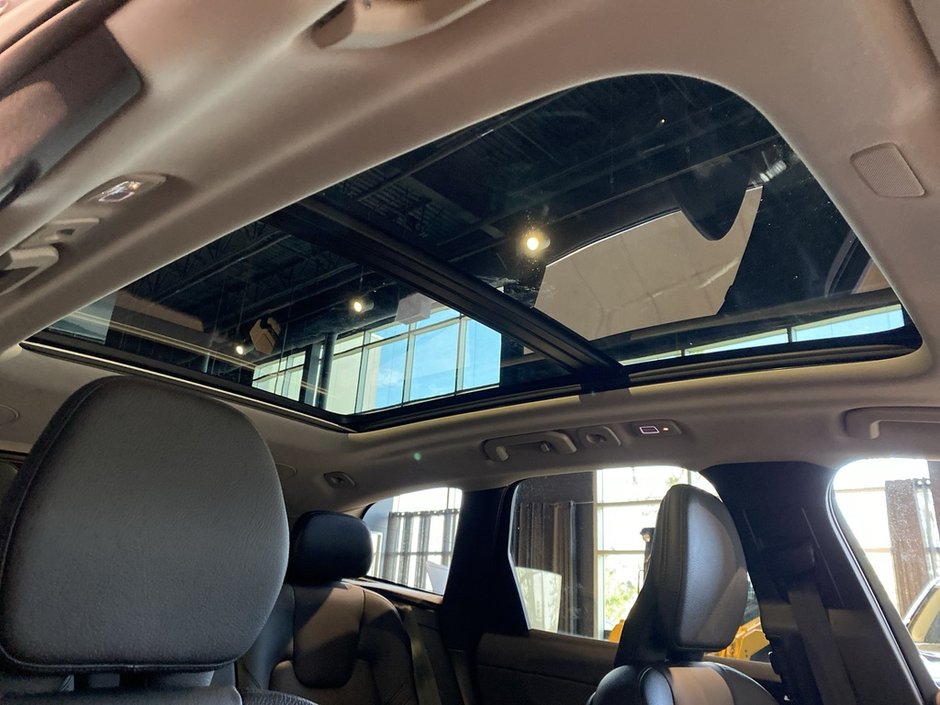 2023 Volvo XC60 B6 AWD Plus - Bright-24
