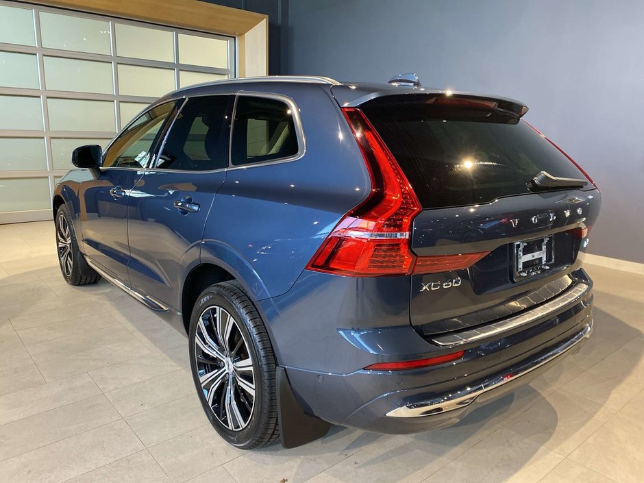 2023 Volvo XC60 B6 AWD Plus - Bright-2