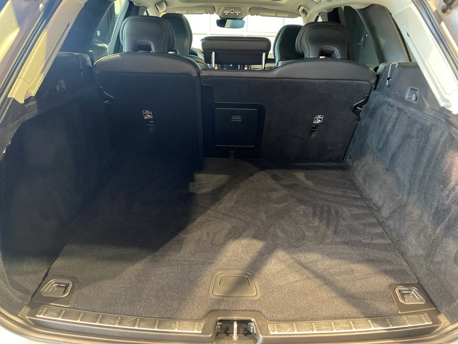 2023 Volvo XC60 B6 AWD Plus - Bright-19