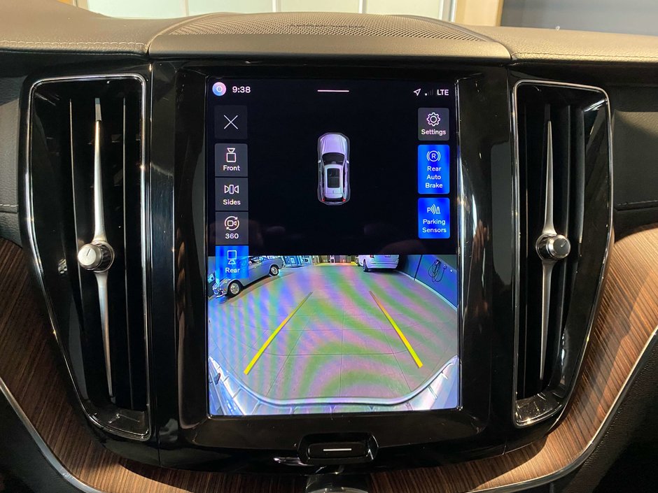 2023 Volvo XC60 Recharge Ultimate - Bright-15