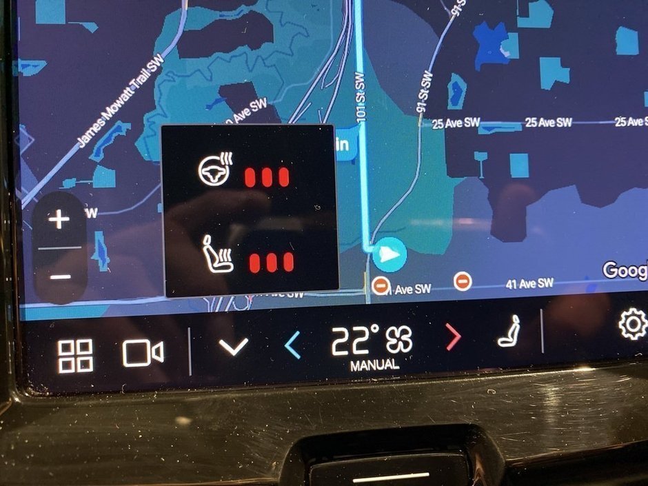 2024 Volvo XC60 B5 AWD Plus Dark Theme-14