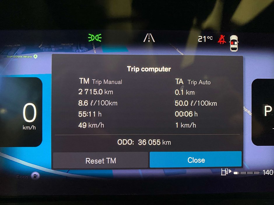 2024 Volvo XC60 B5 AWD Plus Dark Theme-15