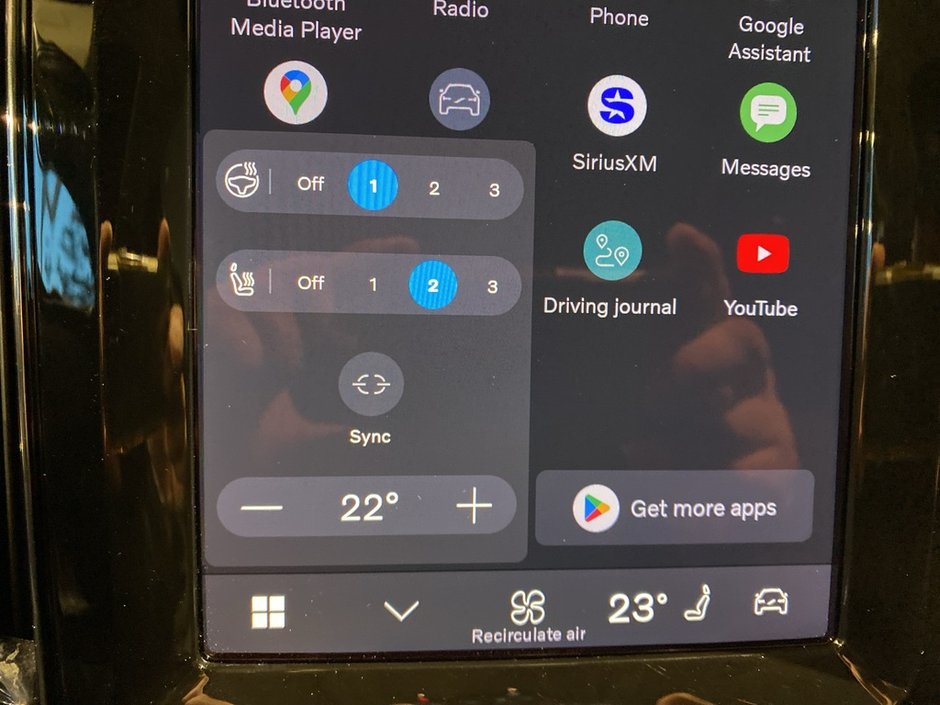 2025 Volvo XC60 B5 AWD Plus Dark Theme-14