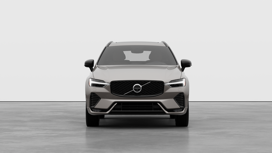 2026 Volvo XC60 Plus-4