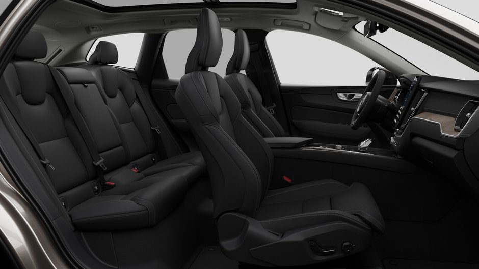 2027 Volvo XC60 Ultra Dark Theme-12