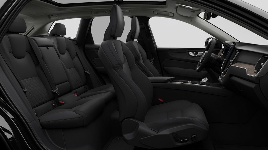 2027 Volvo XC60 Plus (Dark Theme)-12