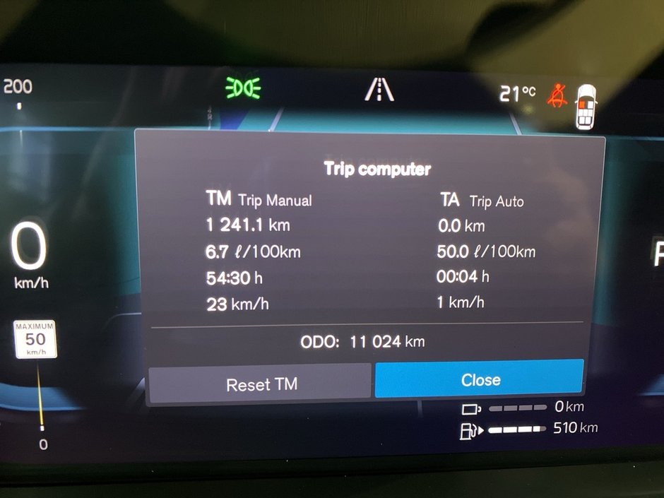 2025 Volvo XC90 Plug-In Hybrid T8 AWD Ultra Bright Theme 7-Seater-15