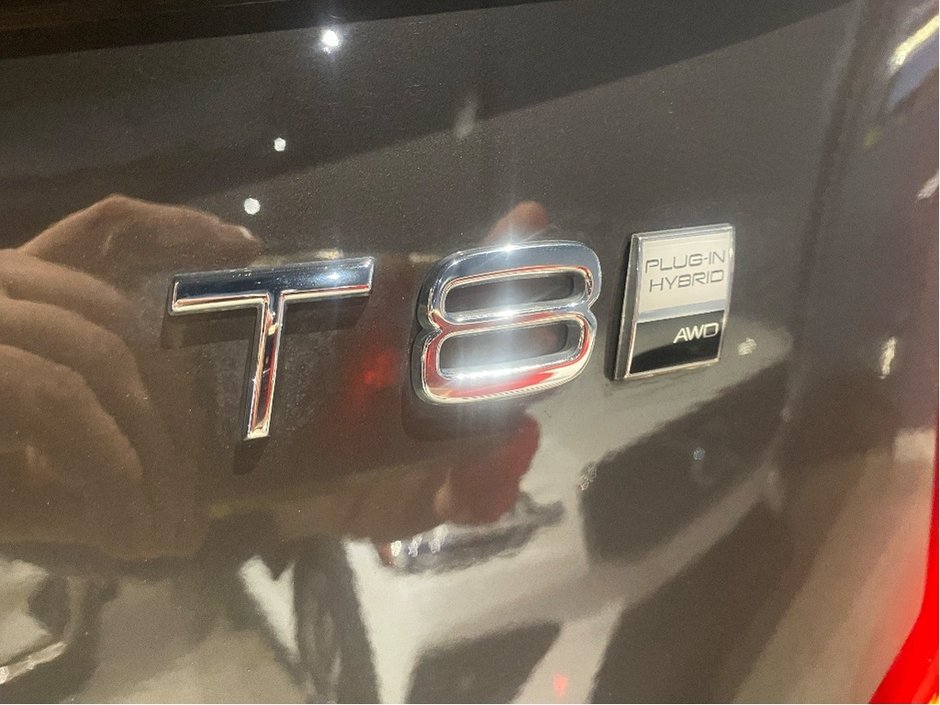 2025 Volvo XC90 Plug-In Hybrid T8 AWD Ultra Bright Theme 7-Seater-23