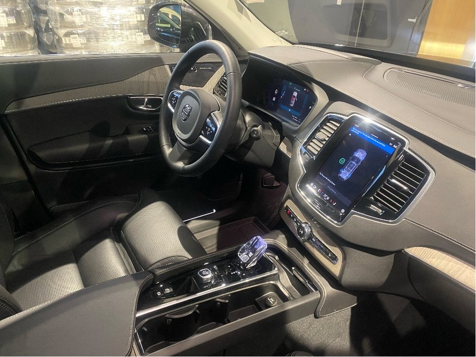 2025 Volvo XC90 Plug-In Hybrid T8 AWD Ultra Bright Theme 7-Seater-21