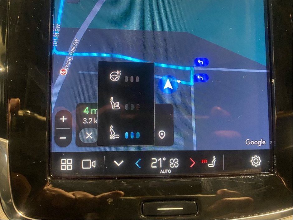 2025 Volvo XC90 Plug-In Hybrid T8 AWD Ultra Bright Theme 7-Seater-14