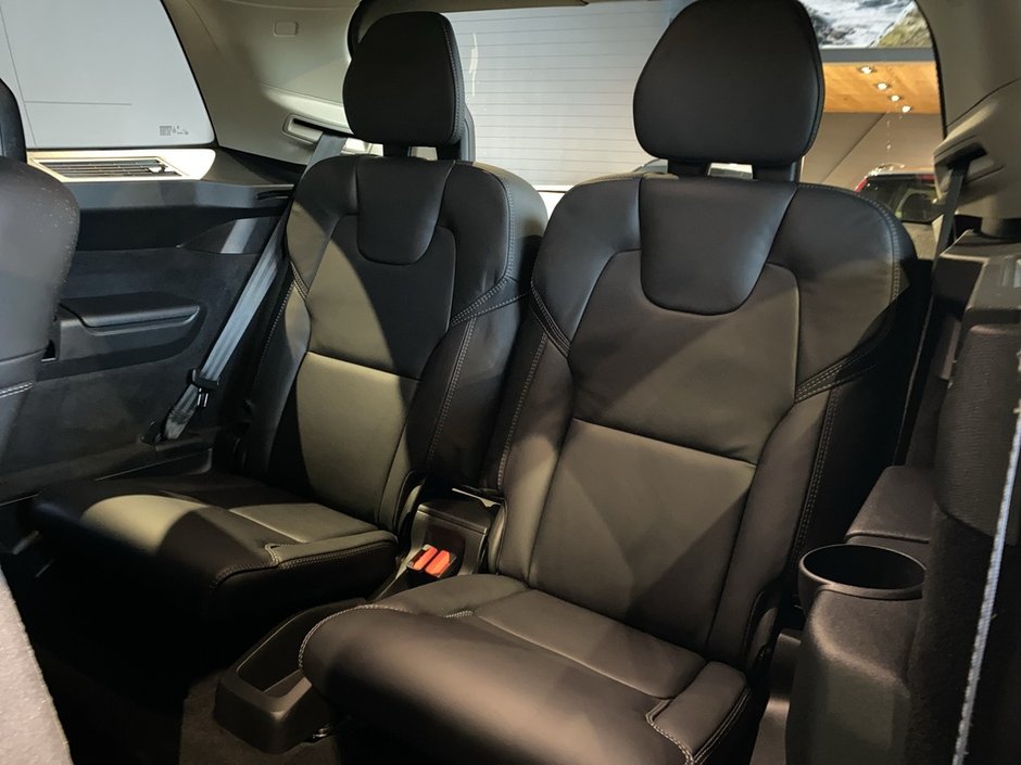 2025 Volvo XC90 Plug-In Hybrid T8 AWD Ultra Bright Theme 7-Seater-20