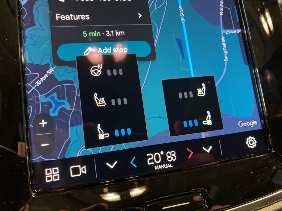 2025 Volvo XC90 Plug-In Hybrid Ultra Bright Theme-13