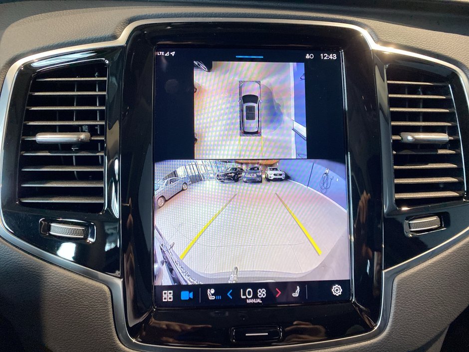 2025 Volvo XC90 Plug-In Hybrid Ultra Bright Theme-16