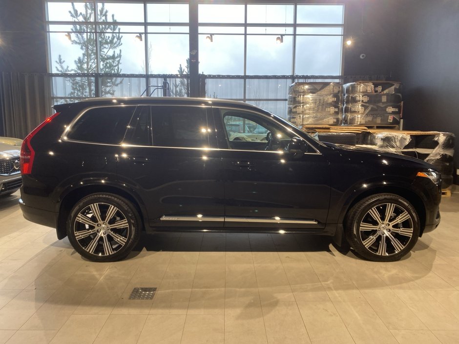 2025 Volvo XC90 Plug-In Hybrid Ultra Bright Theme-5