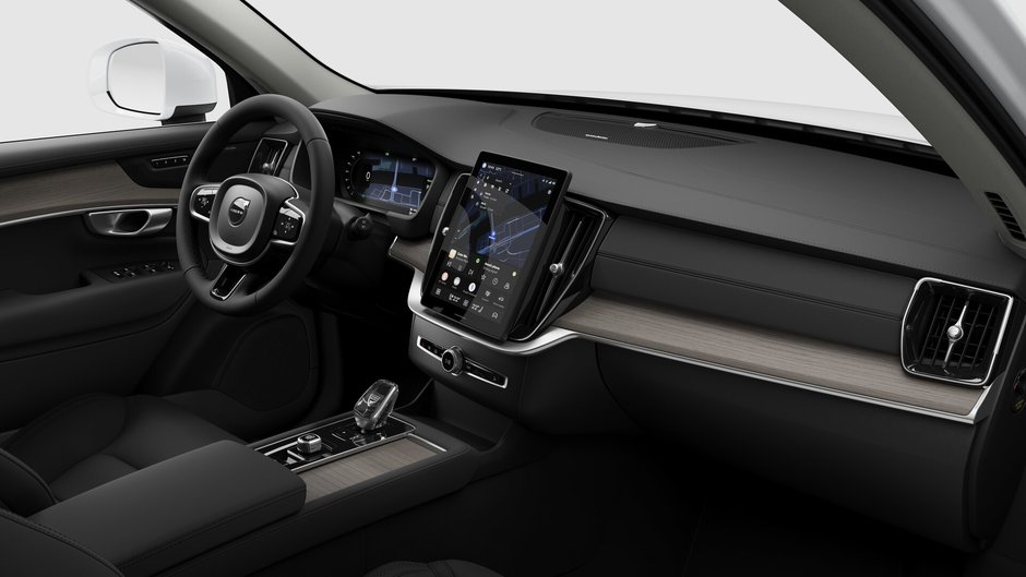 2026 Volvo XC90 Plug-in hybrid Plus 7-Seater (Bright Theme)-9