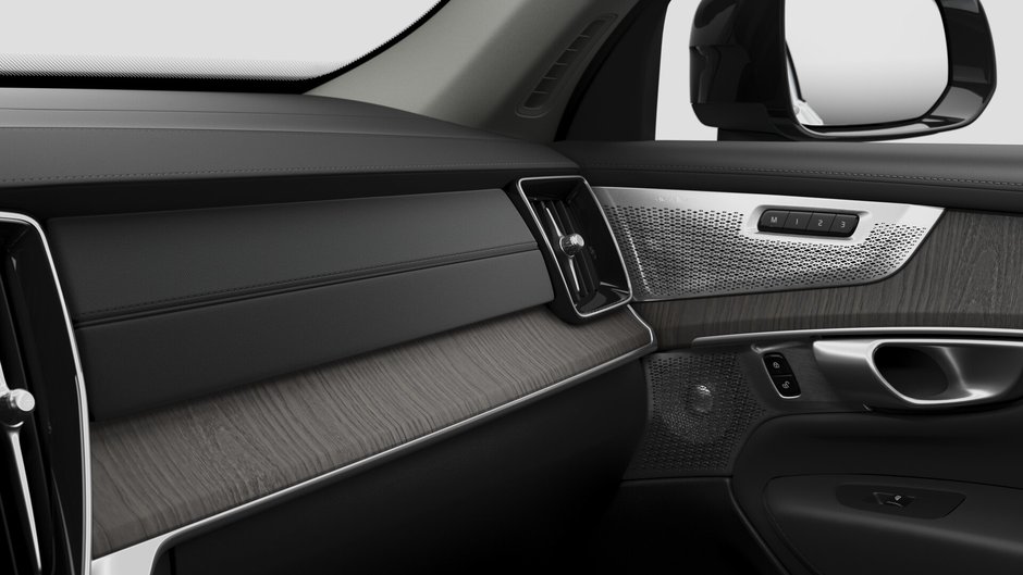 2026 Volvo XC90 Plug-In Hybrid Ultra Dark Theme-8