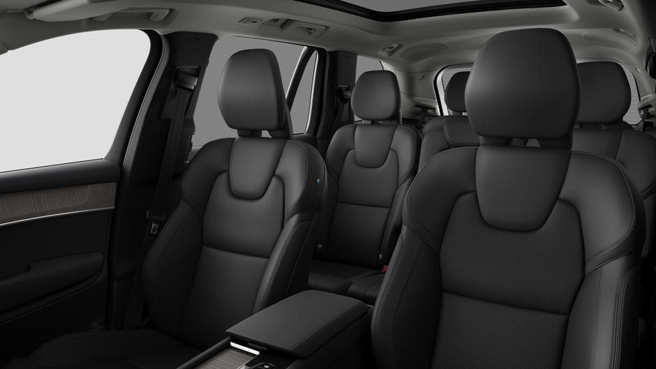 2026 Volvo XC90 Plug-in hybrid Ultra 7-Seater (Dark Theme)-11