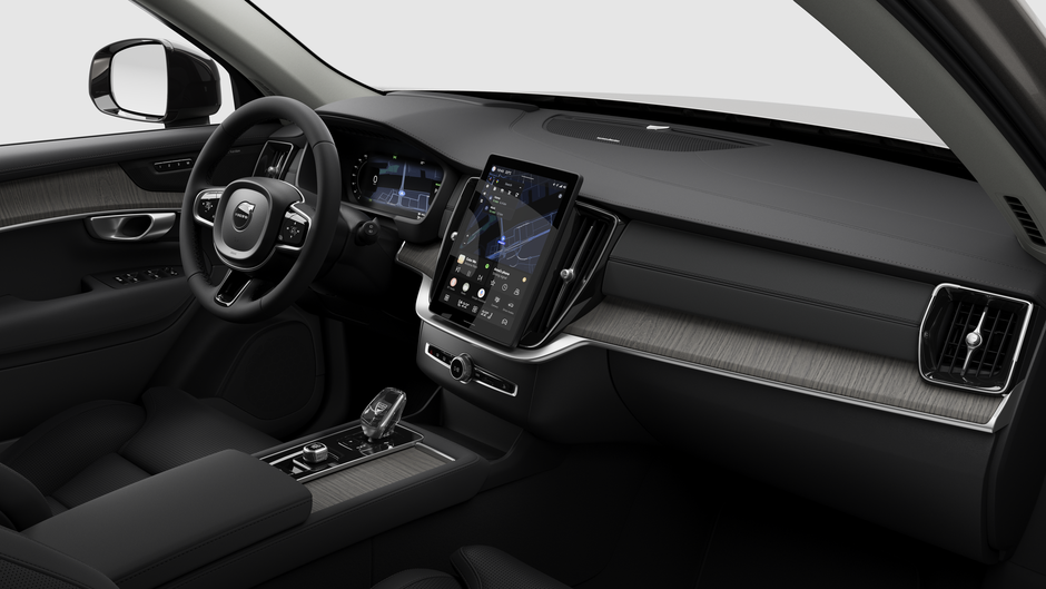 2026 Volvo XC90 Plug-in hybrid Ultra 7-Seater (Dark Theme)-9