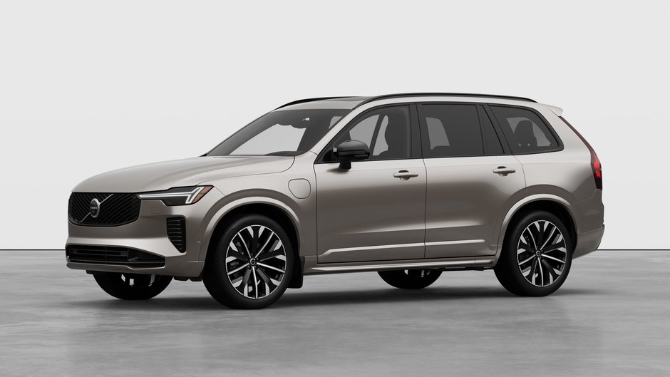 2026 Volvo XC90 Plug-in hybrid Ultra 7-Seater (Dark Theme)-0