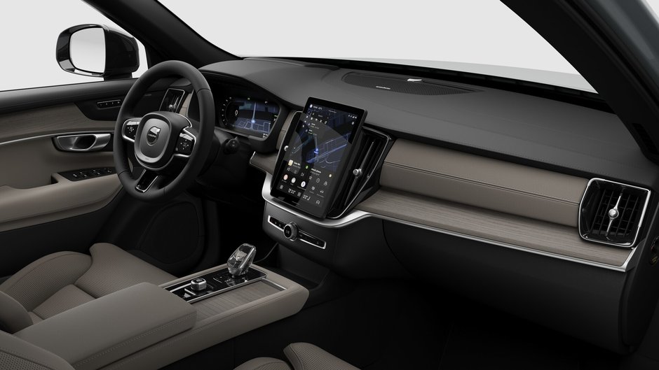 2026 Volvo XC90 Plug-in hybrid Ultra 7-Seater (Dark Theme)-9