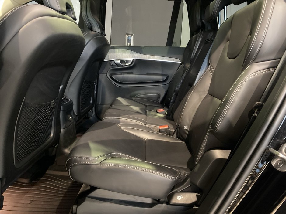 2024 Volvo XC90 Recharge T8 eAWD PHEV Ultimate Bright Theme 7-Seater-17