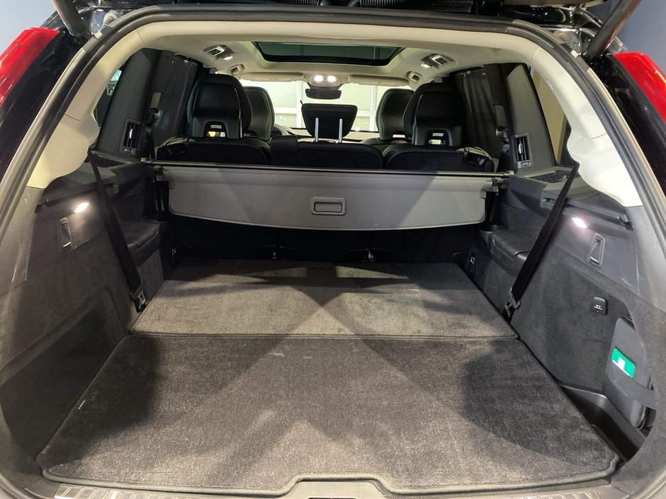 2024 Volvo XC90 Recharge T8 eAWD PHEV Ultimate Bright Theme 7-Seater-19