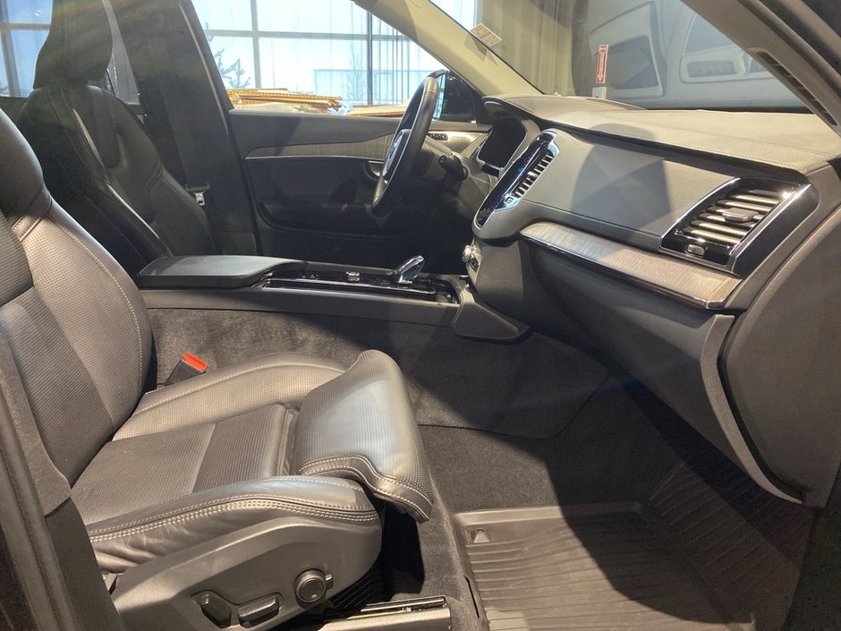 2024 Volvo XC90 Recharge T8 eAWD PHEV Ultimate Bright Theme 7-Seater-22