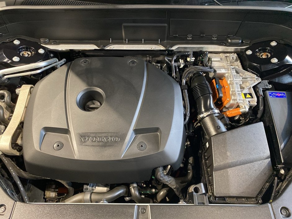 2024 Volvo XC90 Recharge T8 eAWD PHEV Plus Bright Theme 7-Seater-26