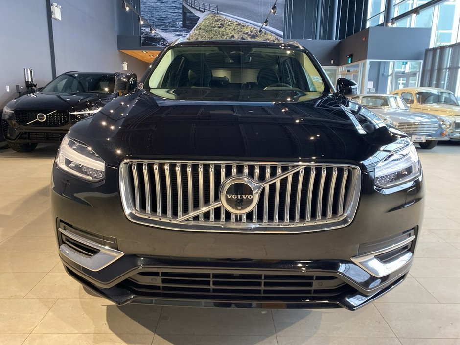 2024 Volvo XC90 Recharge T8 eAWD PHEV Plus Bright Theme 7-Seater-5