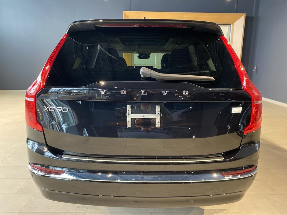 2024 Volvo XC90 Recharge T8 eAWD PHEV Plus Bright Theme 7-Seater-3