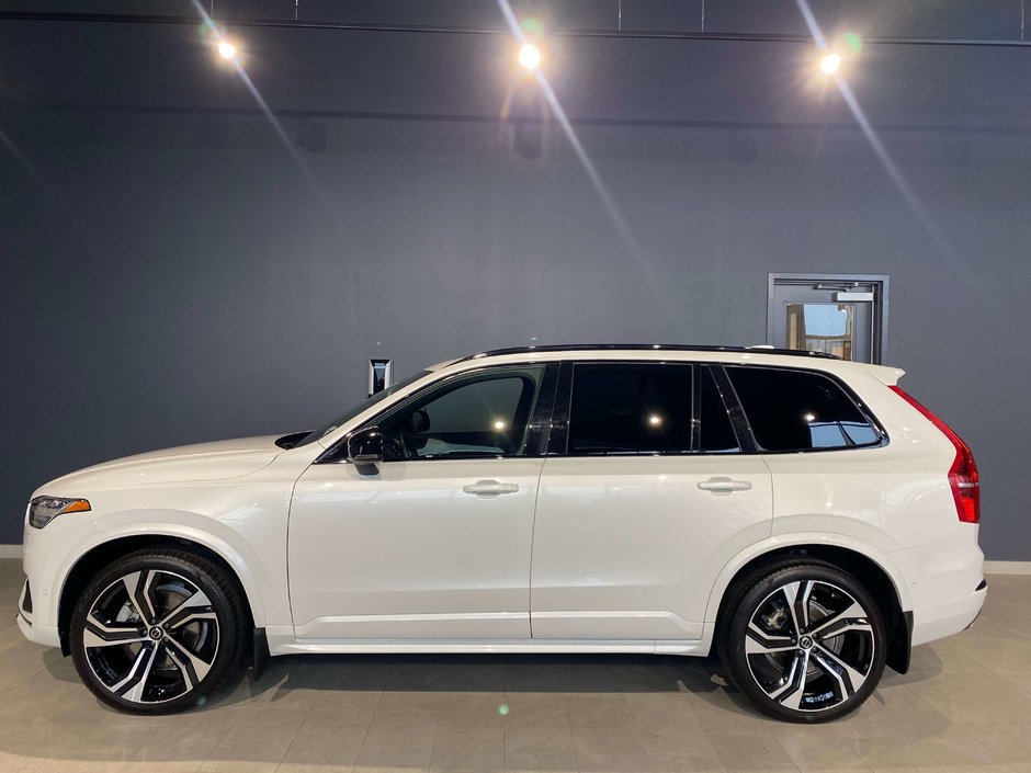 2022 Volvo XC90 T6 AWD R-Design 7 Seater-1