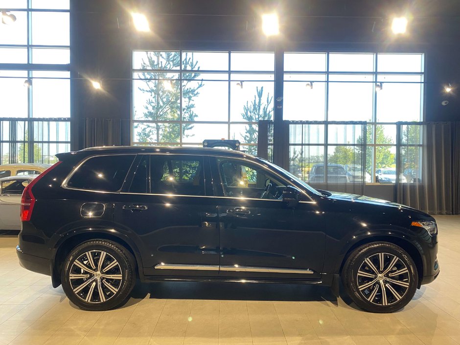 2022 Volvo XC90 T6 AWD Inscription (7-Seat)-5