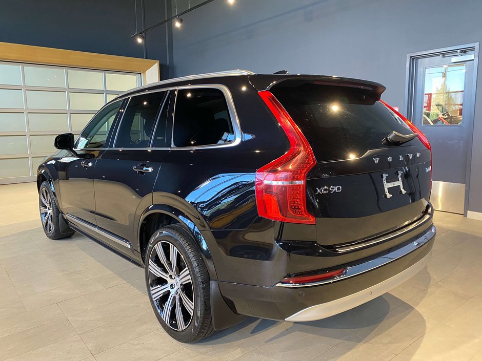 2022 Volvo XC90 T6 AWD Inscription (6-Seat)-2