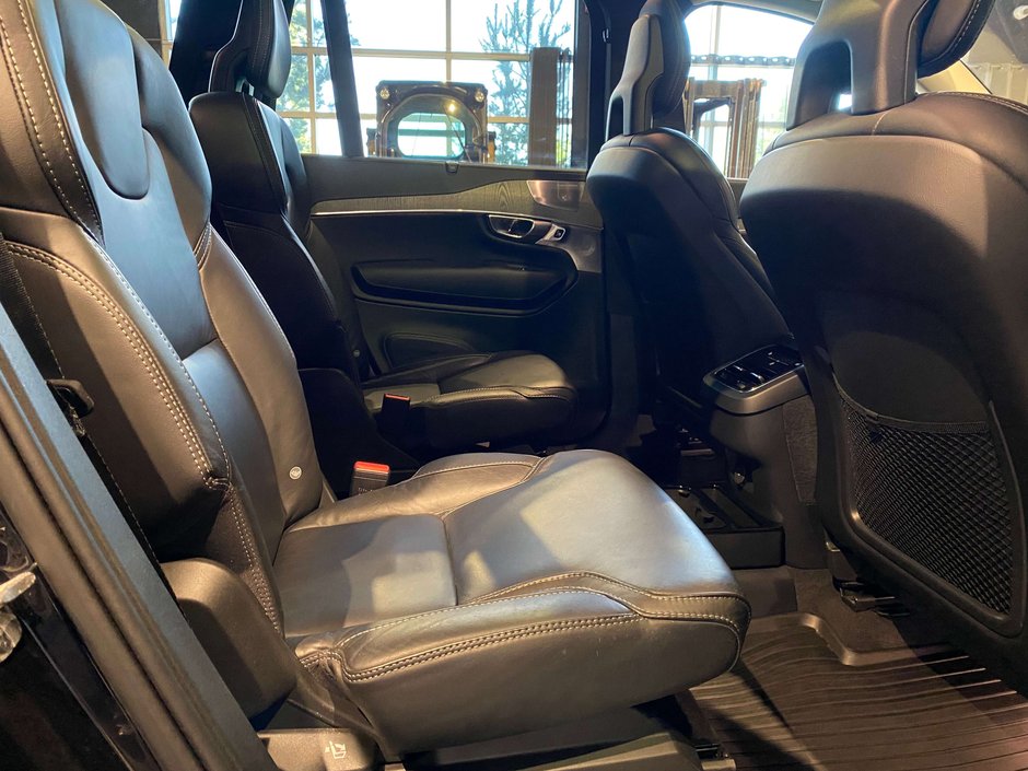 2022 Volvo XC90 T6 AWD Inscription (6-Seat)-22