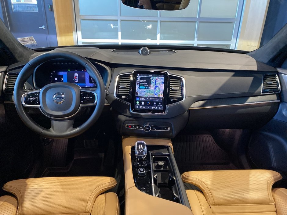2023 Volvo XC90 B6 AWD Ultimate Dark-10